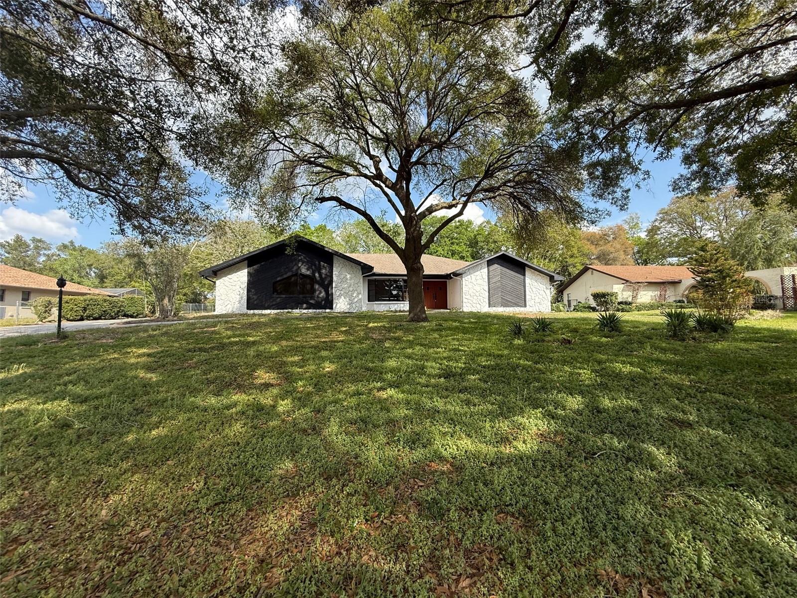 RIVER COUNTRY ESTATES - Residential
