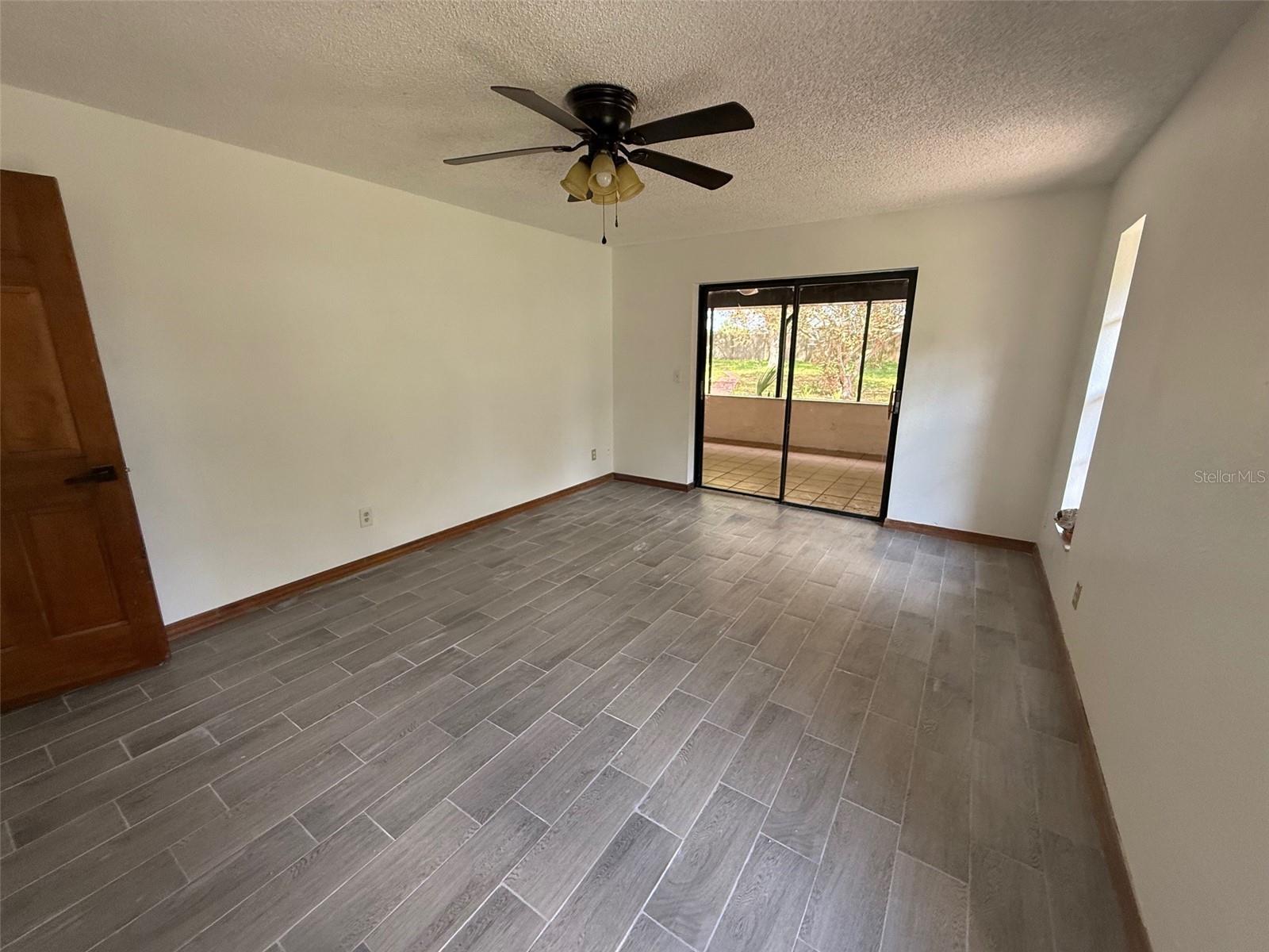 RIVER COUNTRY ESTATES - Residential