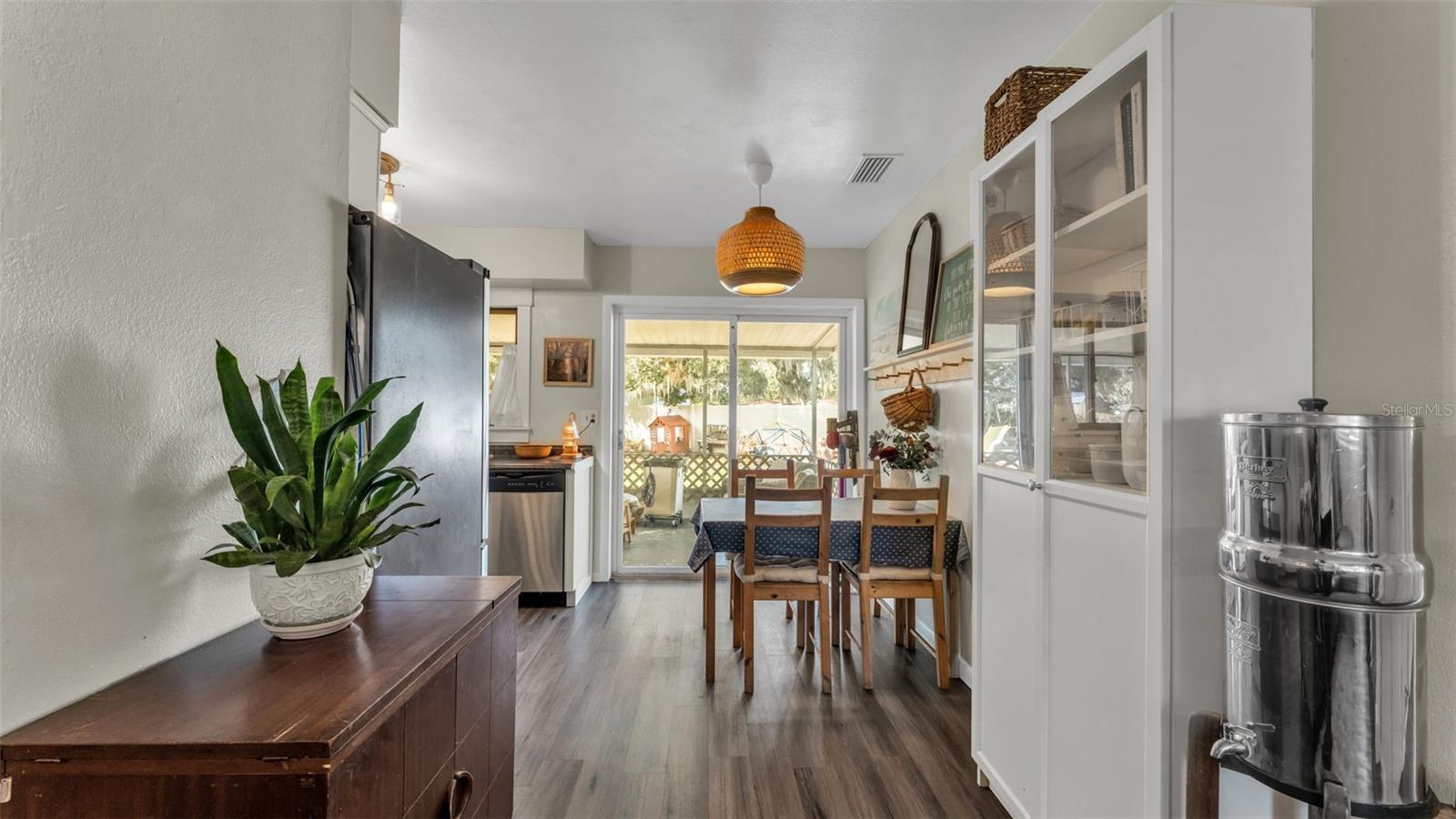 RICHLAND MANOR - Residential