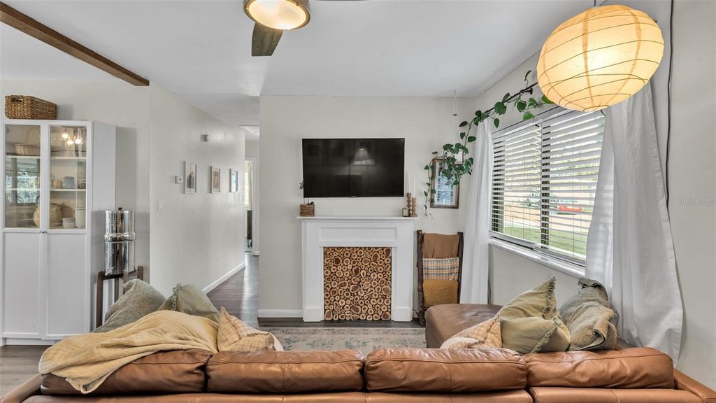 Photo of 930 Pinecrest Drive, Bartow, FL 33830 (MLS # L4957247)