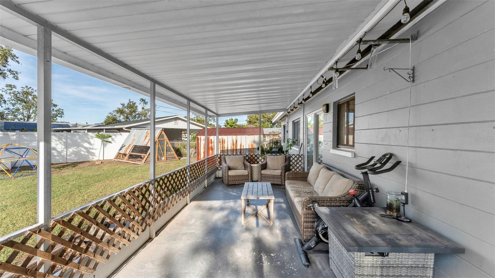 RICHLAND MANOR - Residential