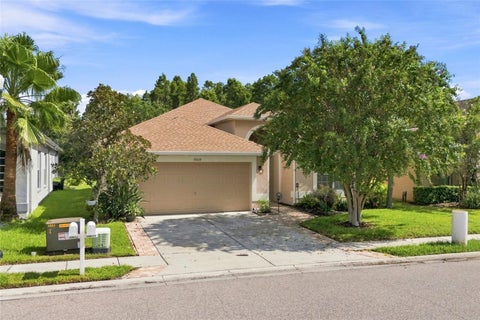 Photo of 30608 Pecan Valley Loop, Wesley Chapel, FL 33543 (MLS # TB8545893)