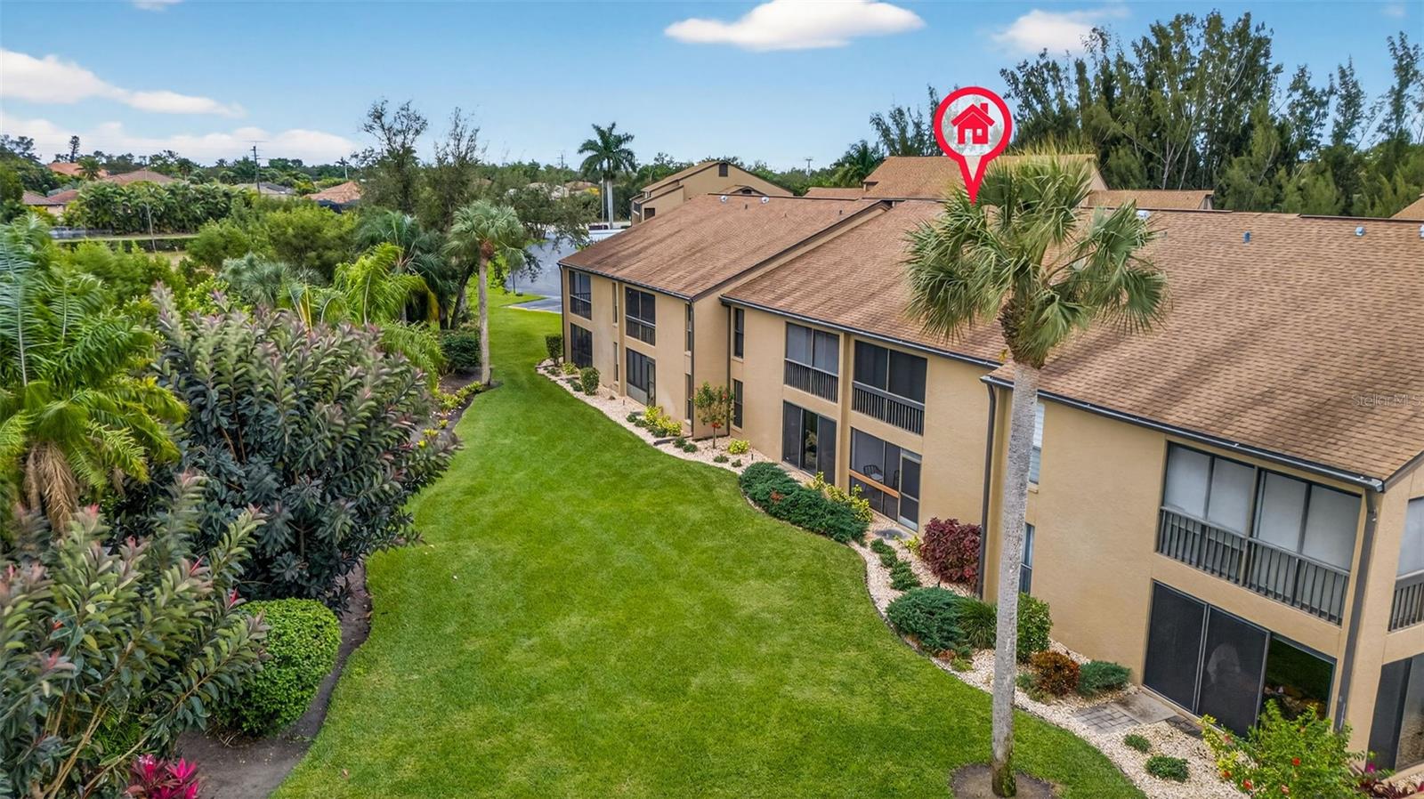 WINDWARD WAY CONDO SEC 01 - Residential