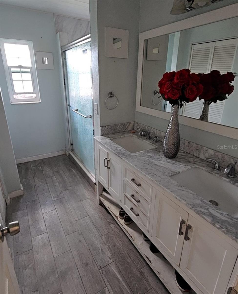 BRANDON ESTATES - Residential Lease