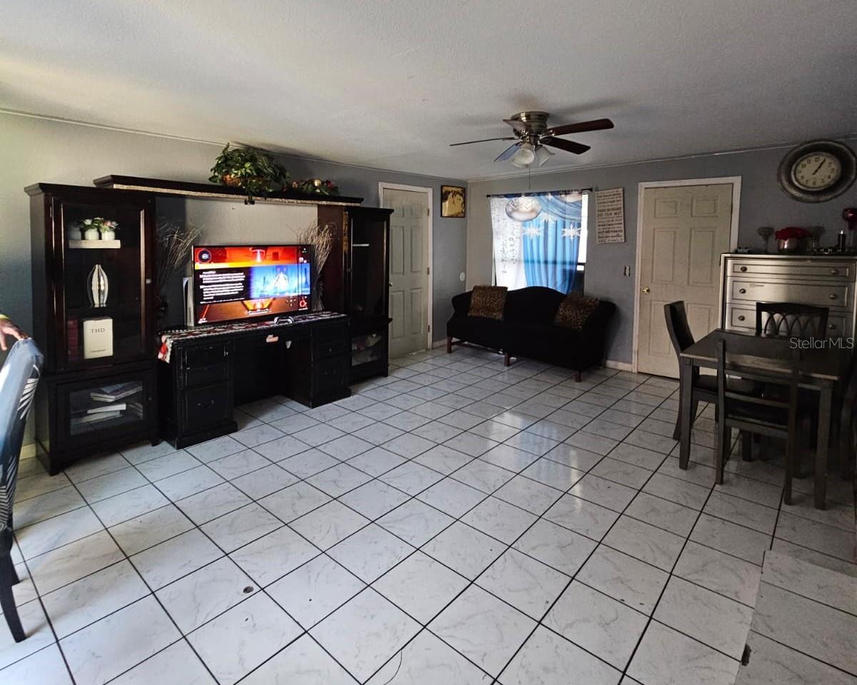 BRANDON ESTATES - Residential Lease