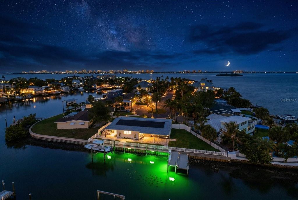 Photo of 1860 N Fort Harrison Avenue #402, Clearwater, FL 33755 (MLS # TB8405599)