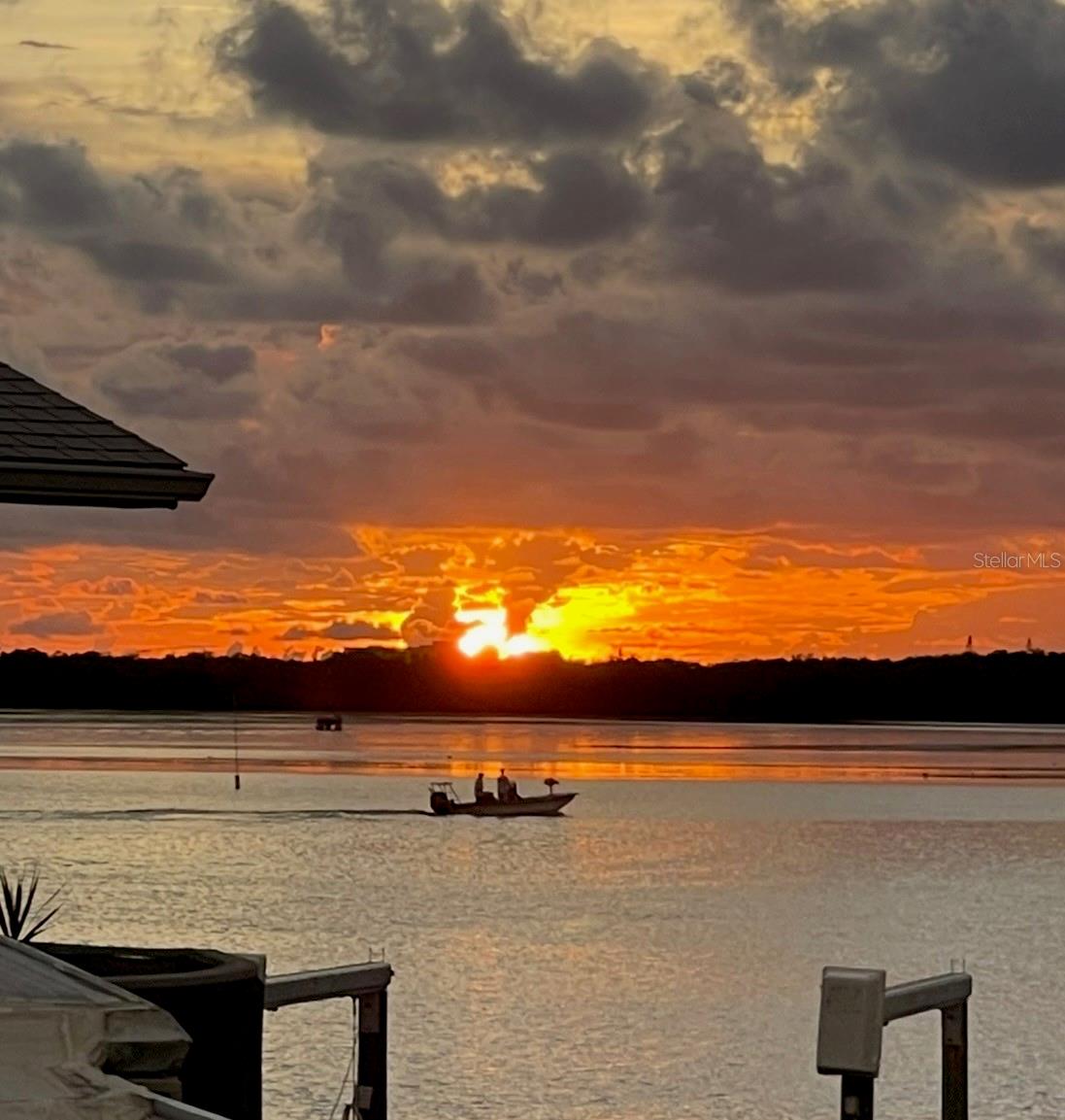 PARK POINTE MOB HME VLGE - Land