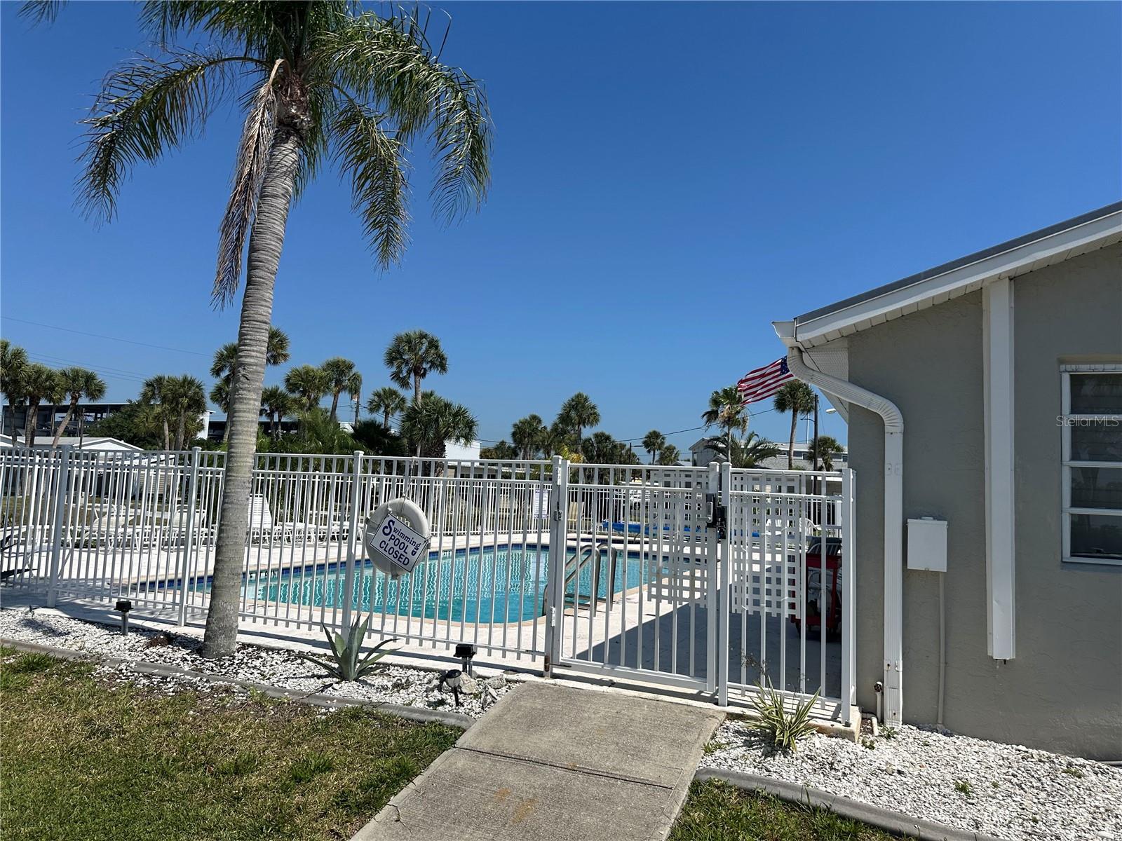PARK POINTE MOB HME VLGE - Land