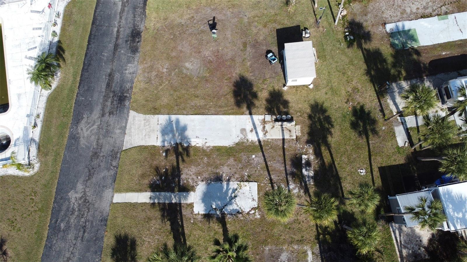 PARK POINTE MOB HME VLGE - Land