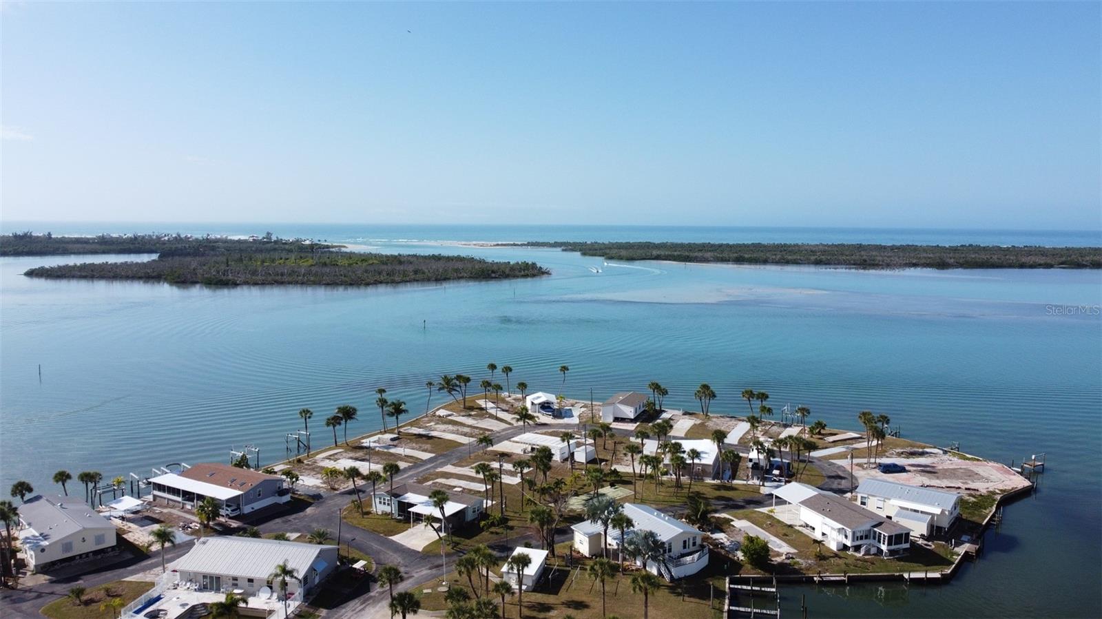 PARK POINTE MOB HME VLGE - Land