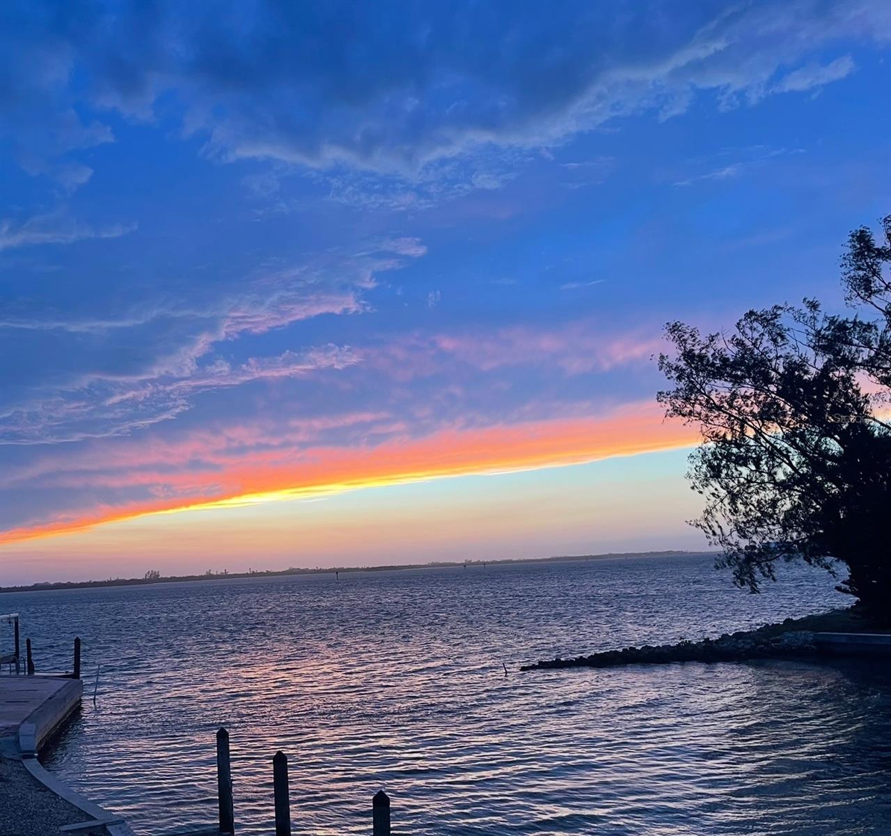 PARK POINTE MOB HME VLGE - Land