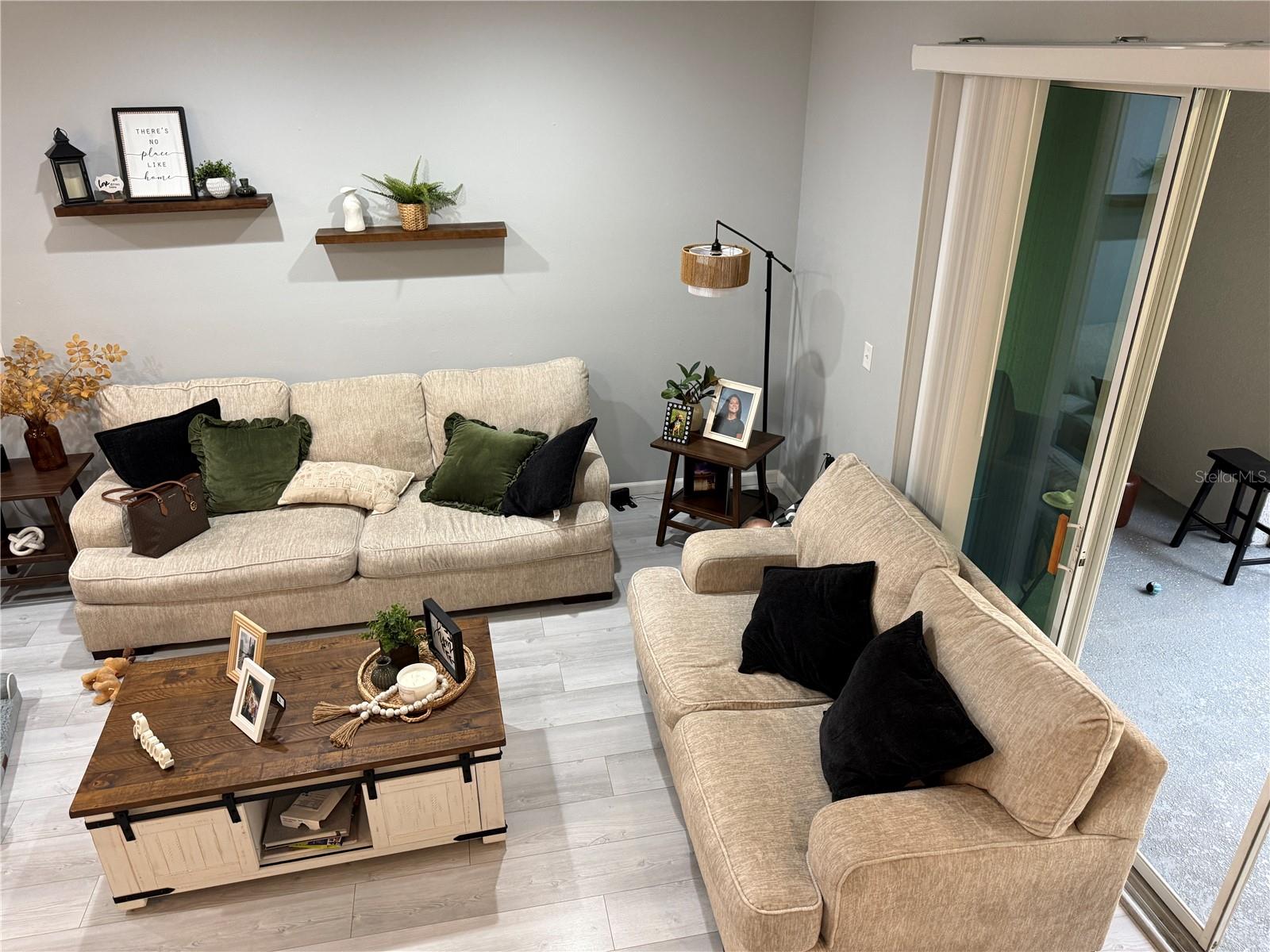 2431 MIDNIGHT PEARL DRIVE