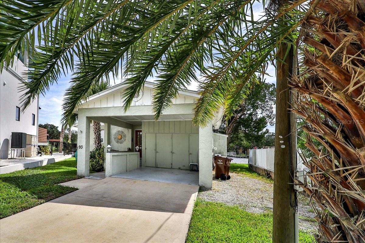 DAVIS SHORES - Residential