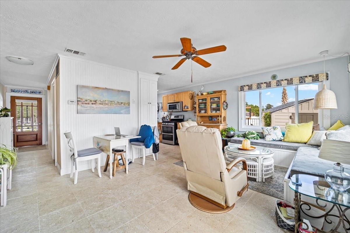 DAVIS SHORES - Residential