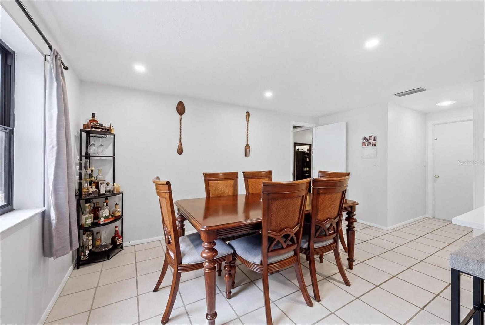 DE SOTO LAKES - Residential