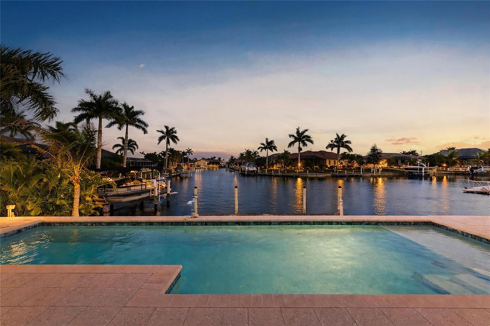 1631 CASEY KEY DRIVE