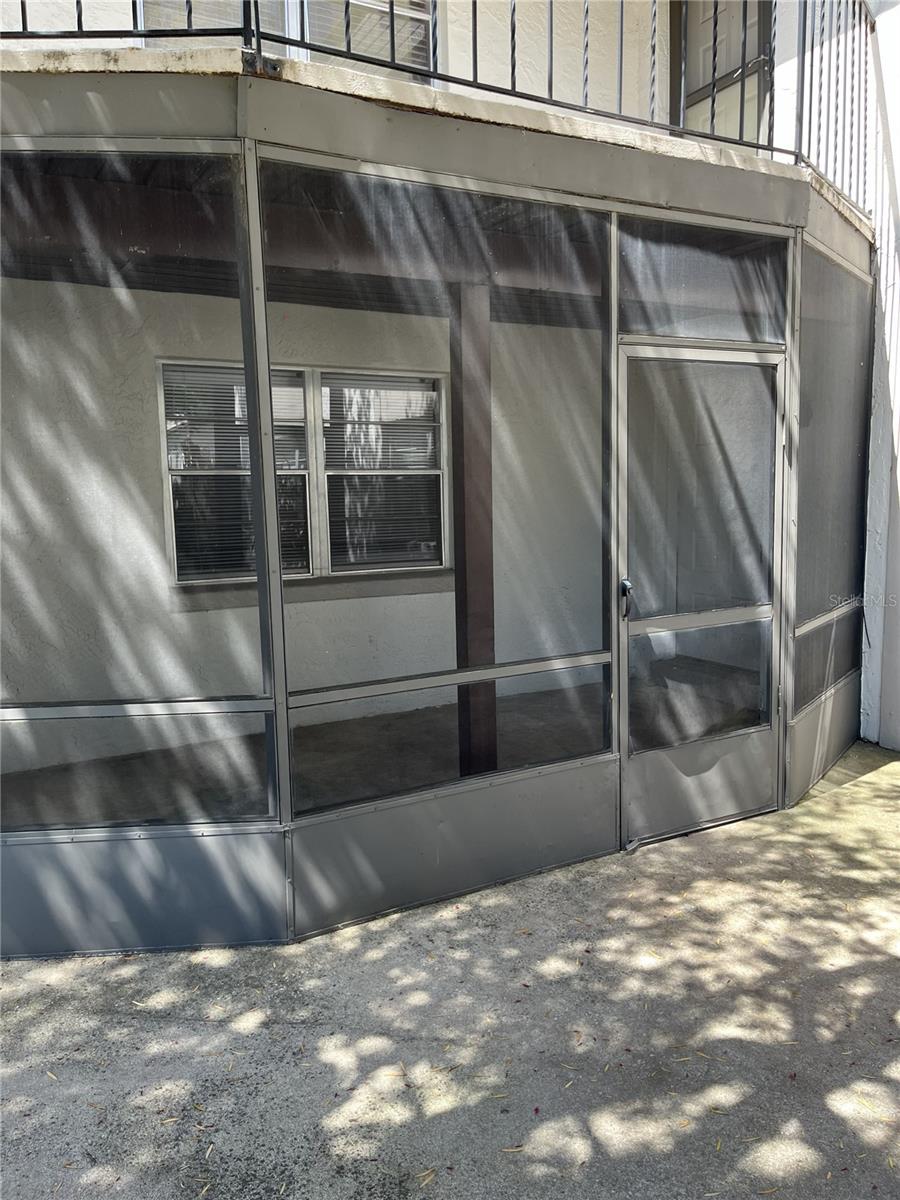 WINDTREE GARDENS CONDO PH 05 - Residential Lease