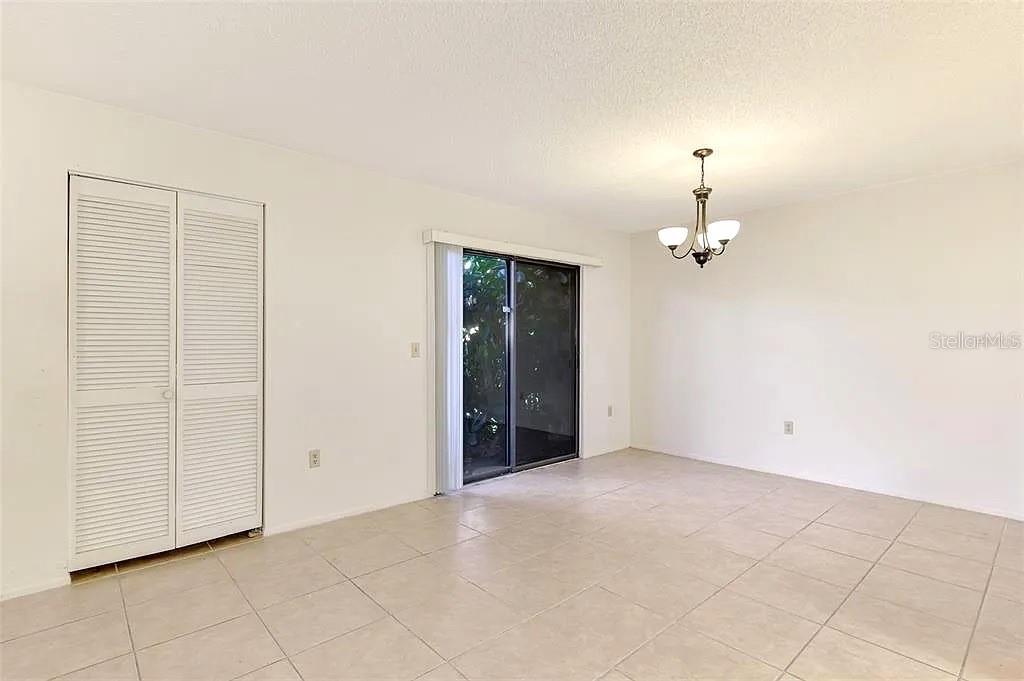 SUNRIDGE 2 - Residential Lease