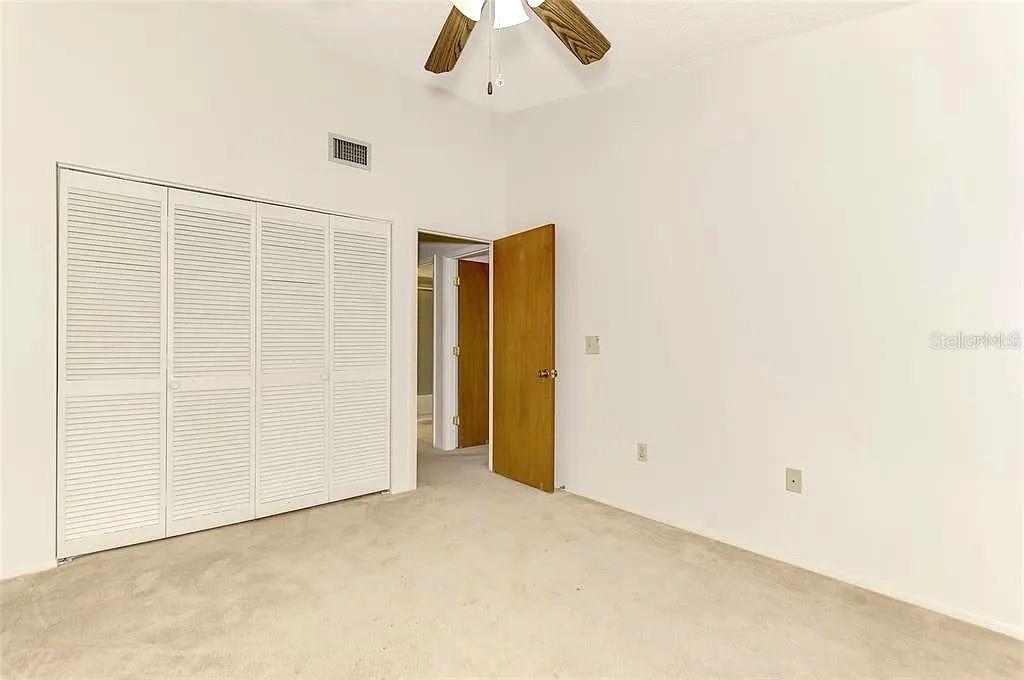 SUNRIDGE 2 - Residential Lease