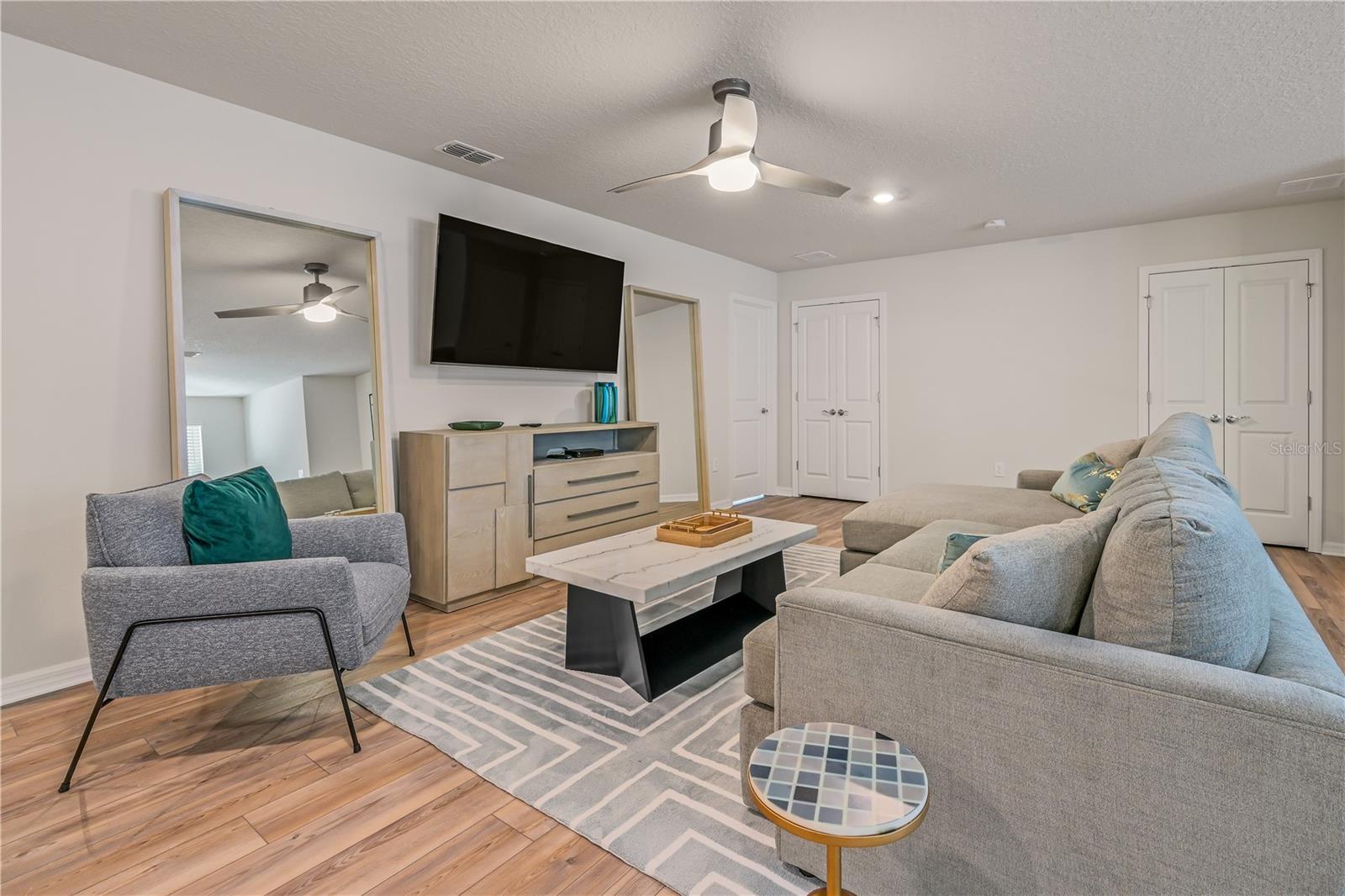 WINDSOR ISLAND RES PH 2B - Residential