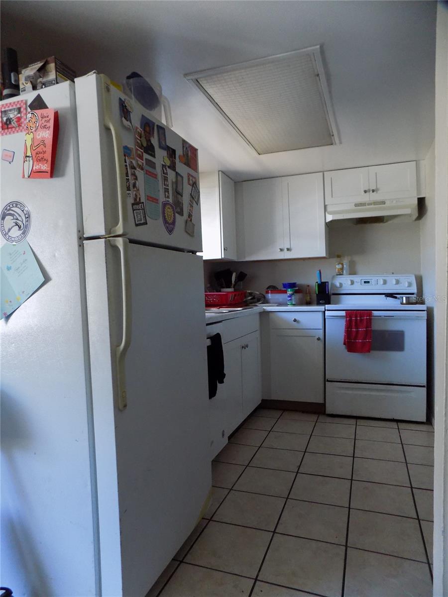 1000 S SEMORAN BOULEVARD S