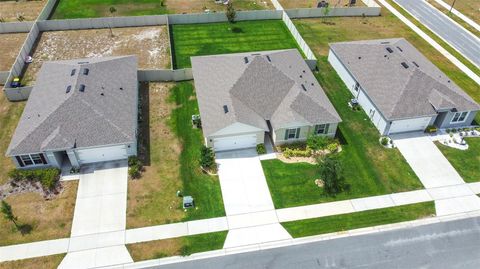 A home in AUBURNDALE