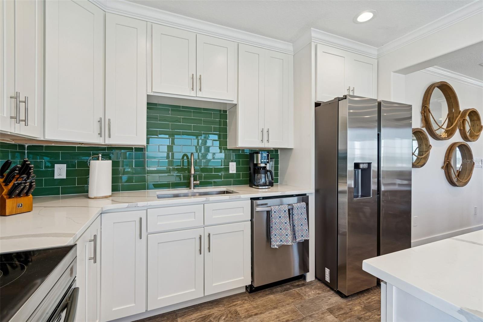 SHORE ACRES RESUBDIVIDED - Residential