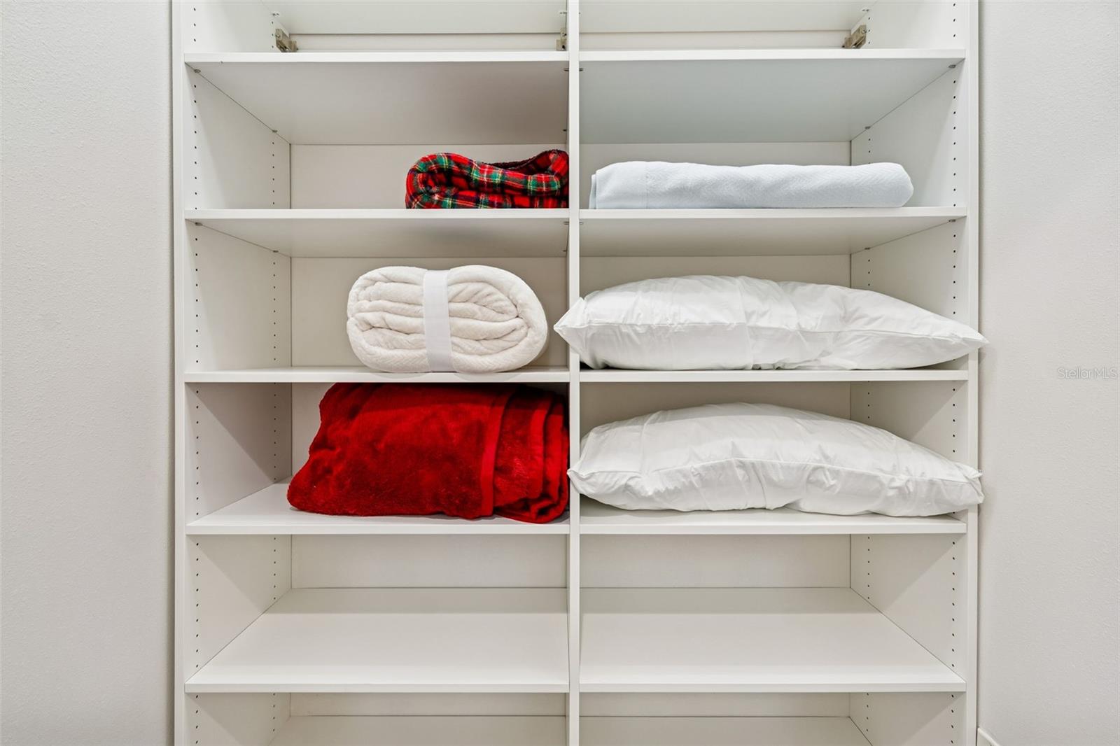 SHORE ACRES RESUBDIVIDED - Residential