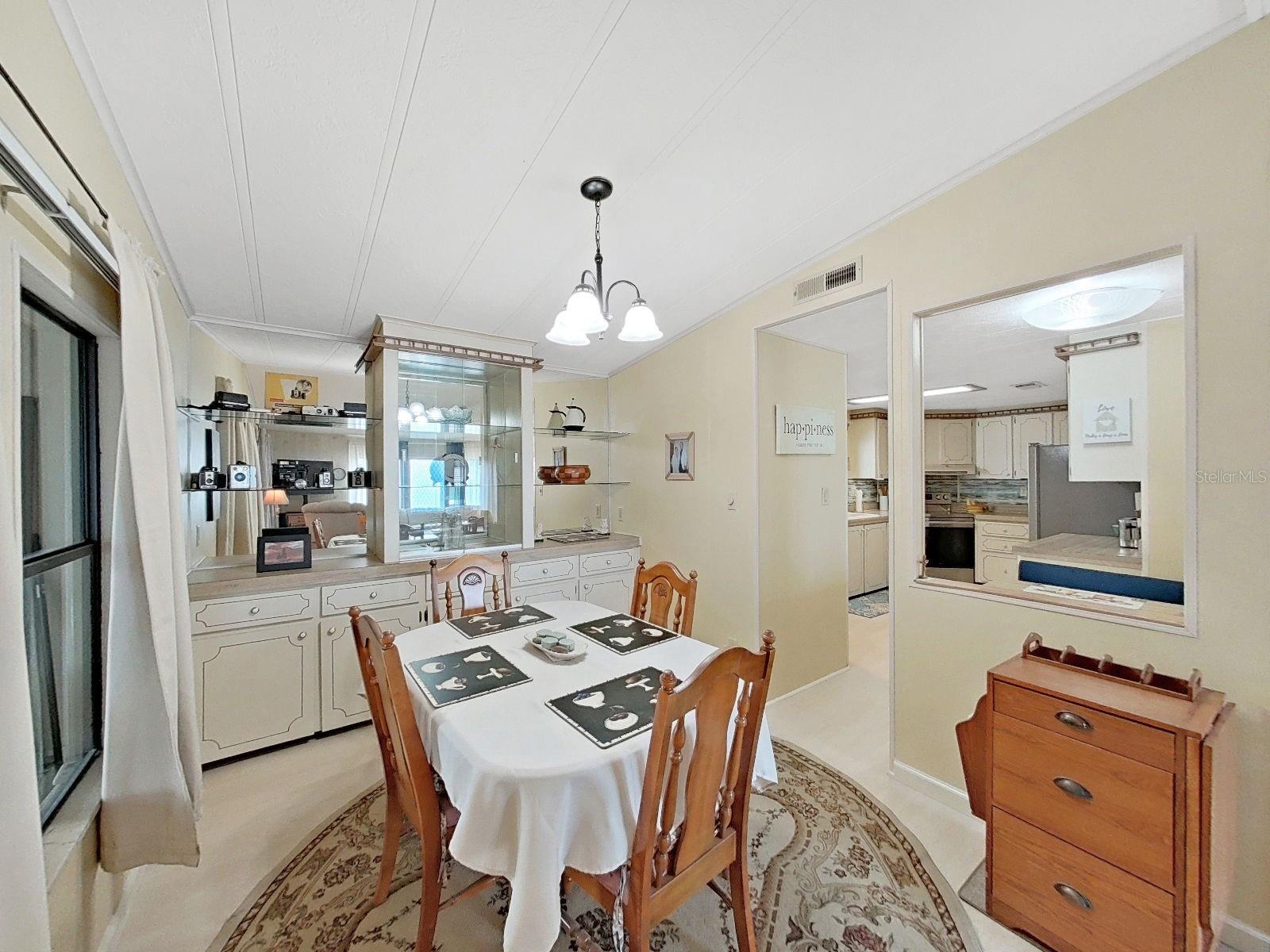 FOXWOOD LAKE ESTATES PH 01 - Residential