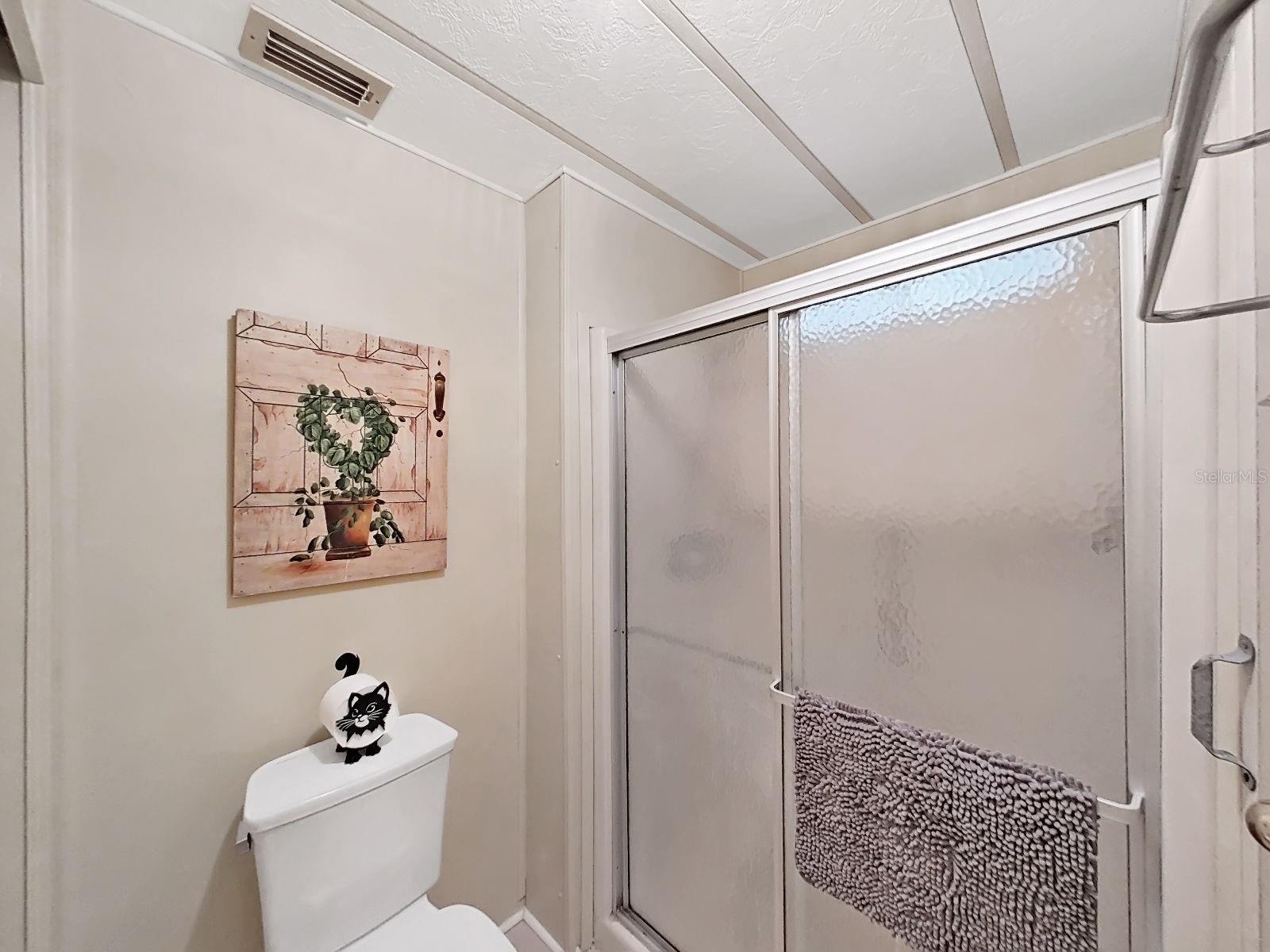 FOXWOOD LAKE ESTATES PH 01 - Residential