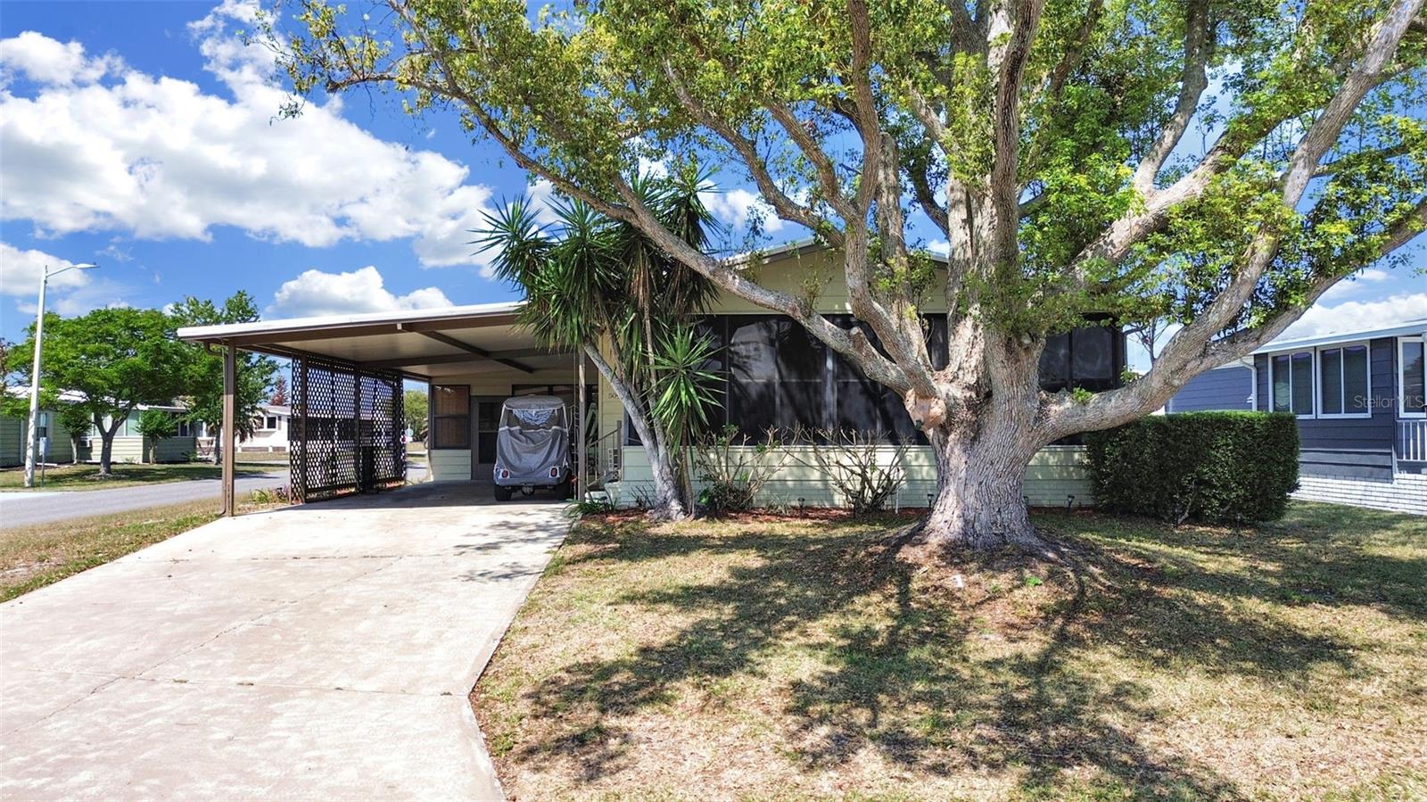 FOXWOOD LAKE ESTATES PH 01 - Residential