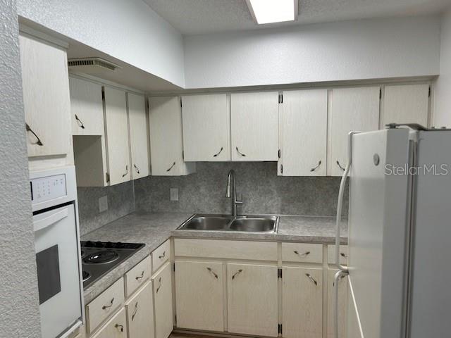 2371 ISRAELI DRIVE 35