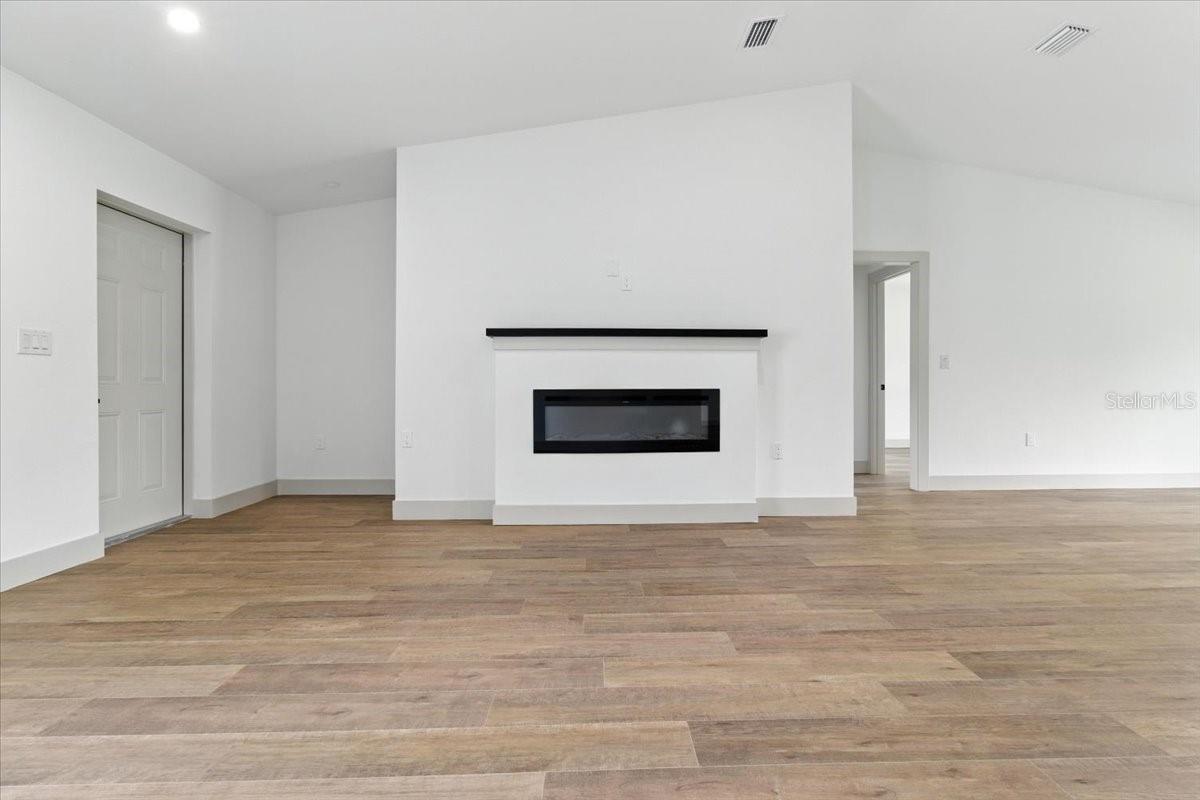 PORT CHARLOTTE SUB 05 - Residential