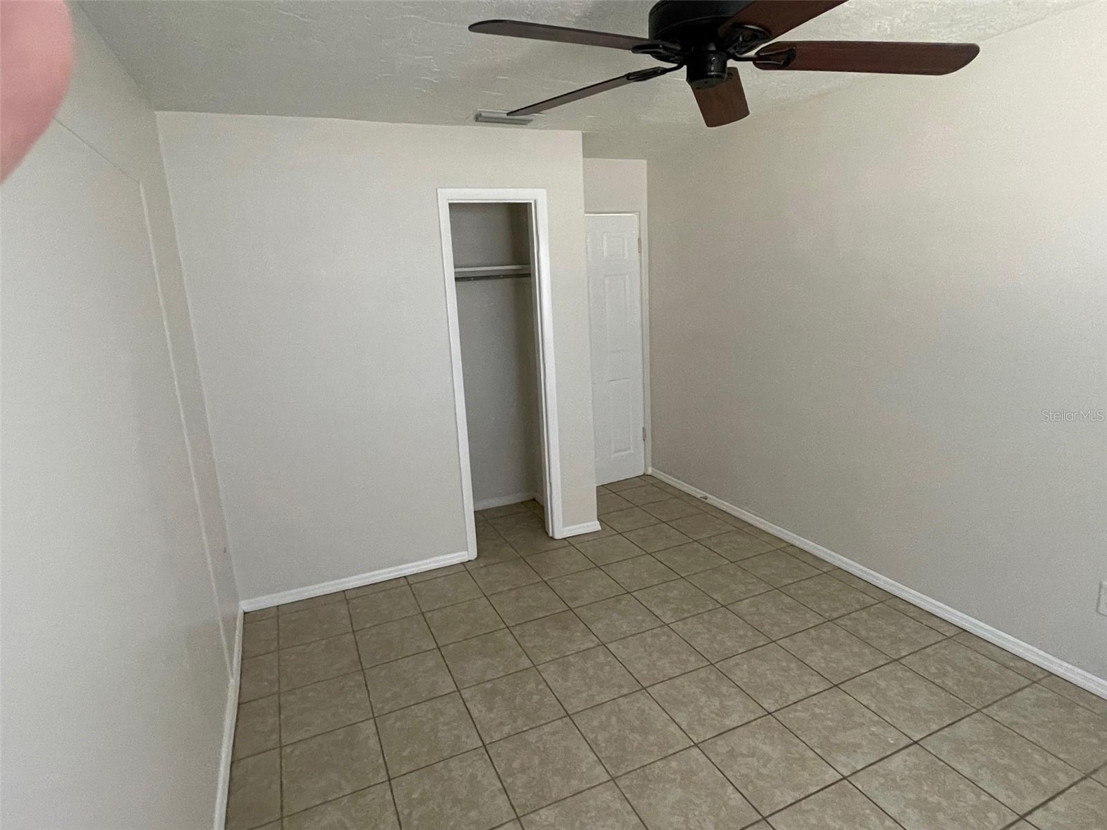 BAYSHORE GARDENS SEC 3 - Residential Lease