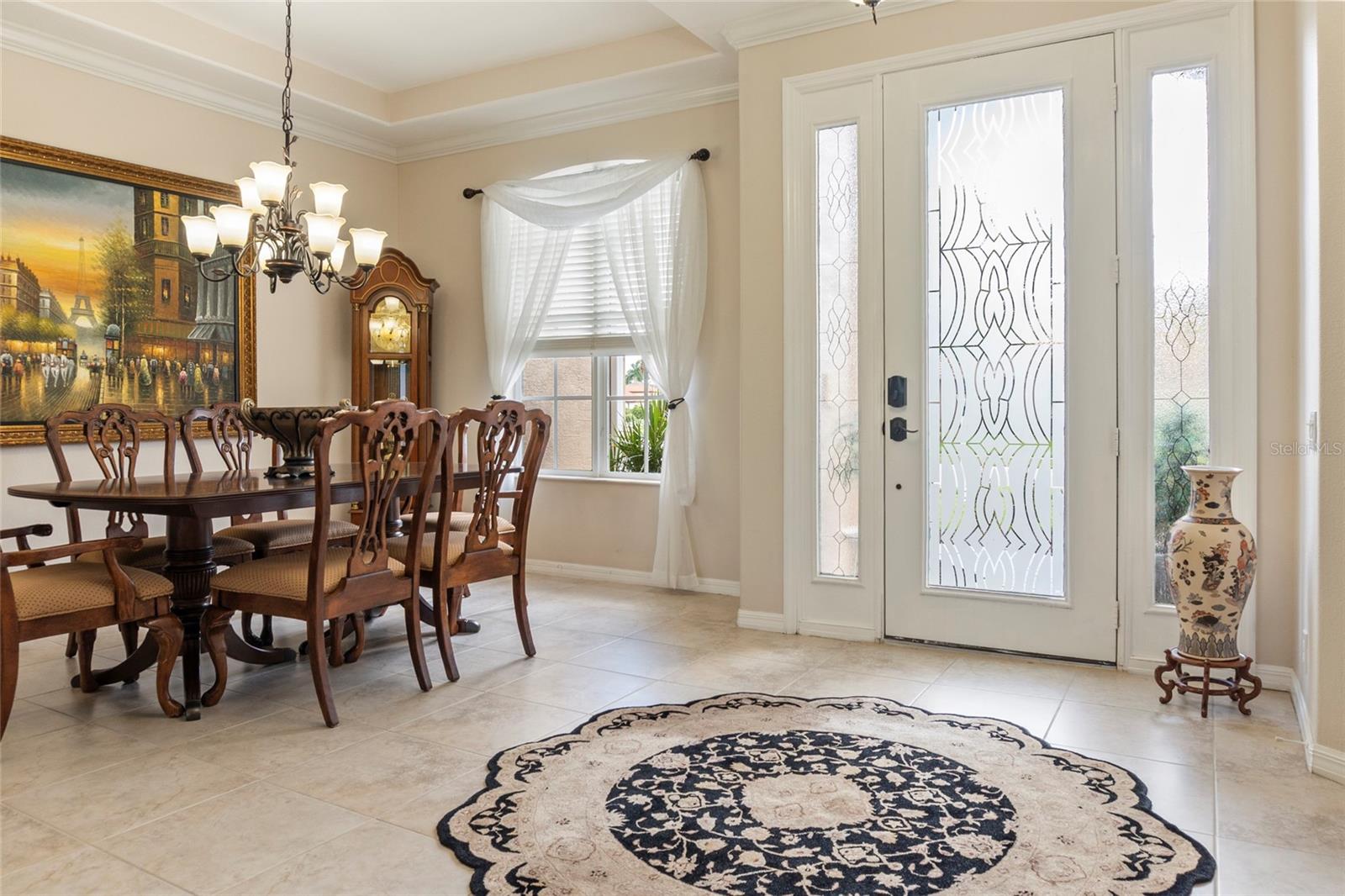 1872 COCONUT PALM CIRCLE