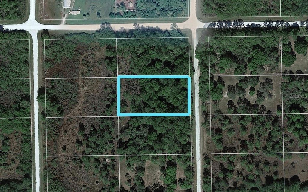 Photo of 670 N Palm Street, Clewiston, FL 33440 (MLS # TB8492735)