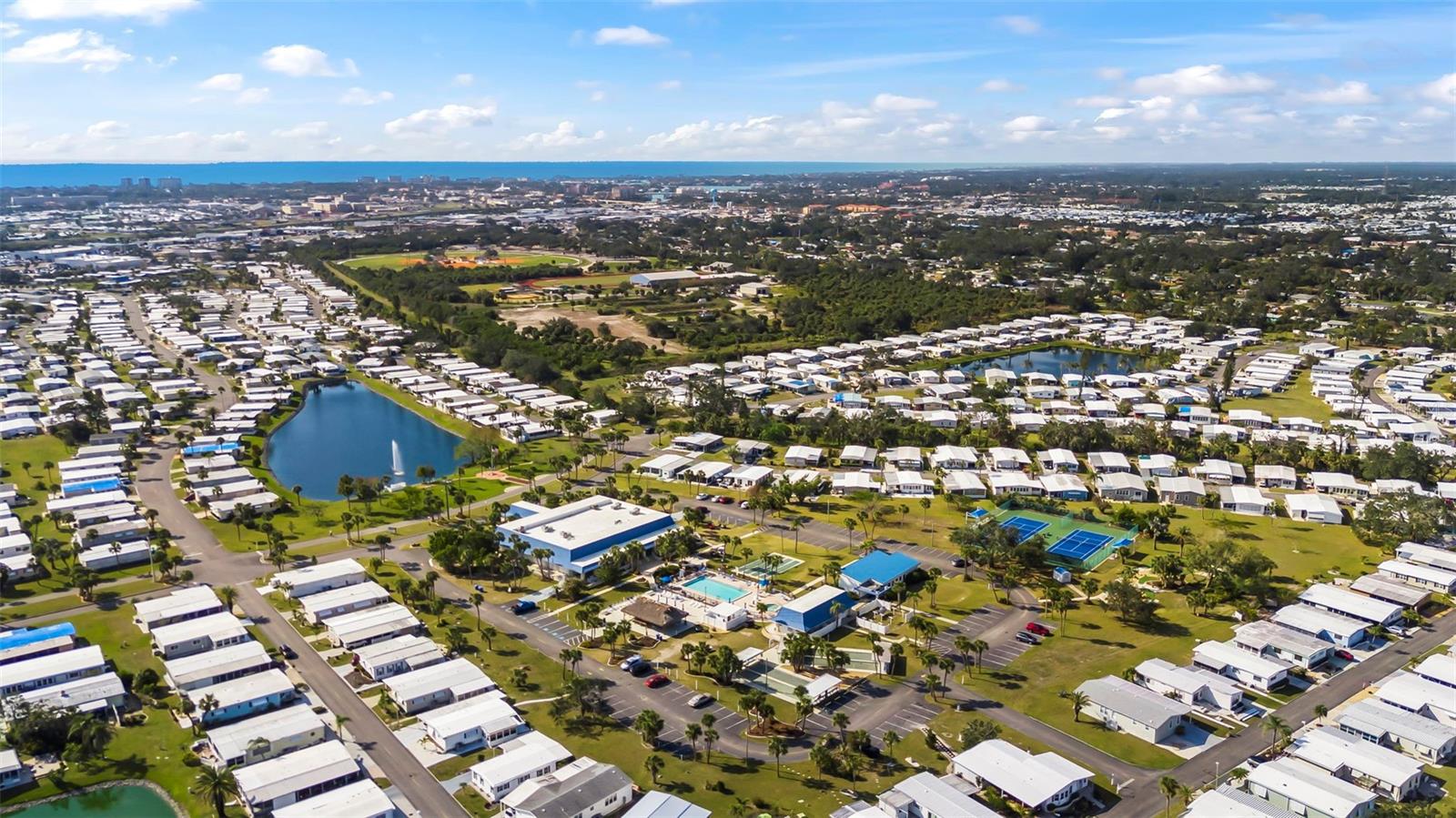 VENICE ISLE - Residential