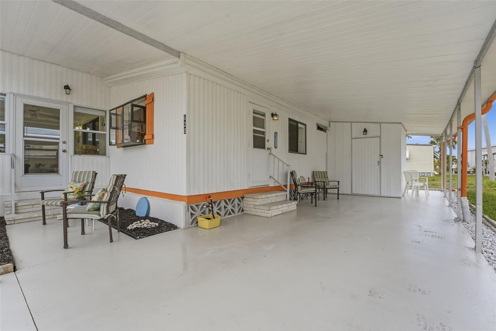 VENICE ISLE - Residential