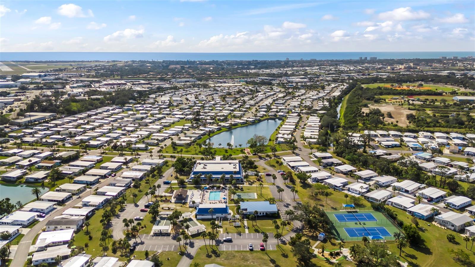 VENICE ISLE - Residential