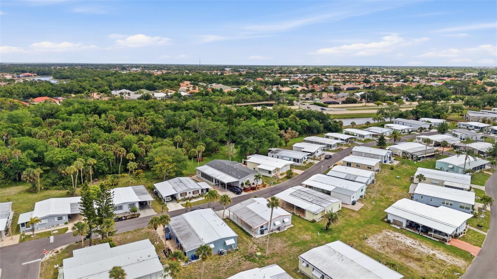 VENICE ISLE - Residential