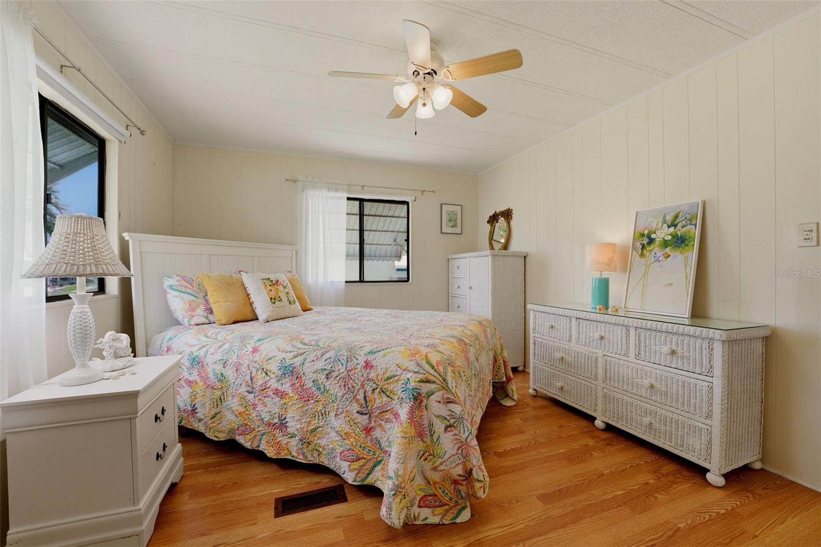 VENICE ISLE - Residential