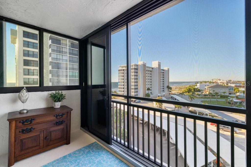 VALENCIA CONDO APTS - Residential