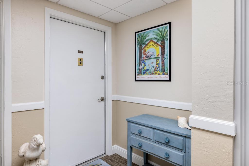 VALENCIA CONDO APTS - Residential