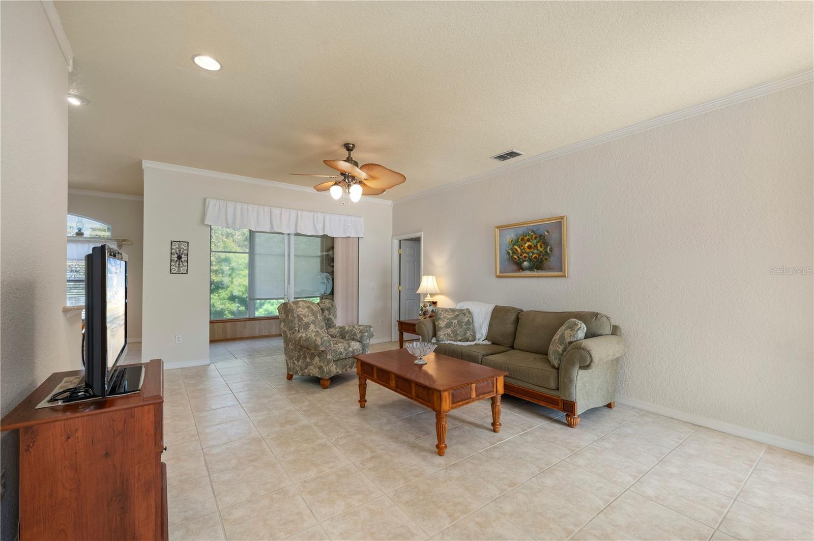 KINGS GATE PH 02 - Residential