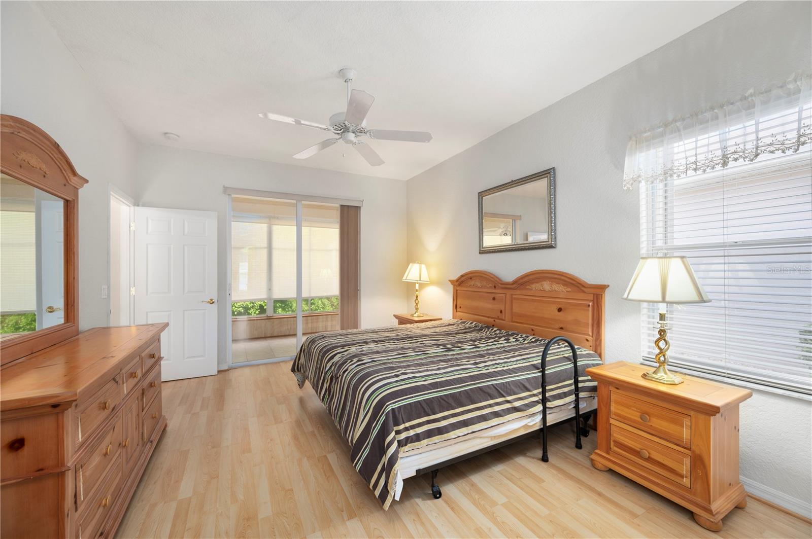 KINGS GATE PH 02 - Residential