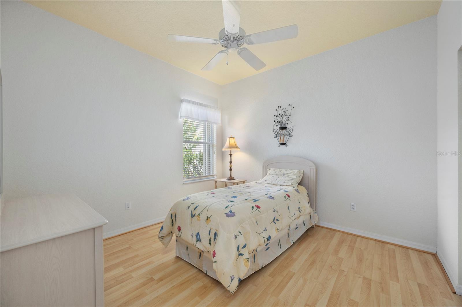 KINGS GATE PH 02 - Residential