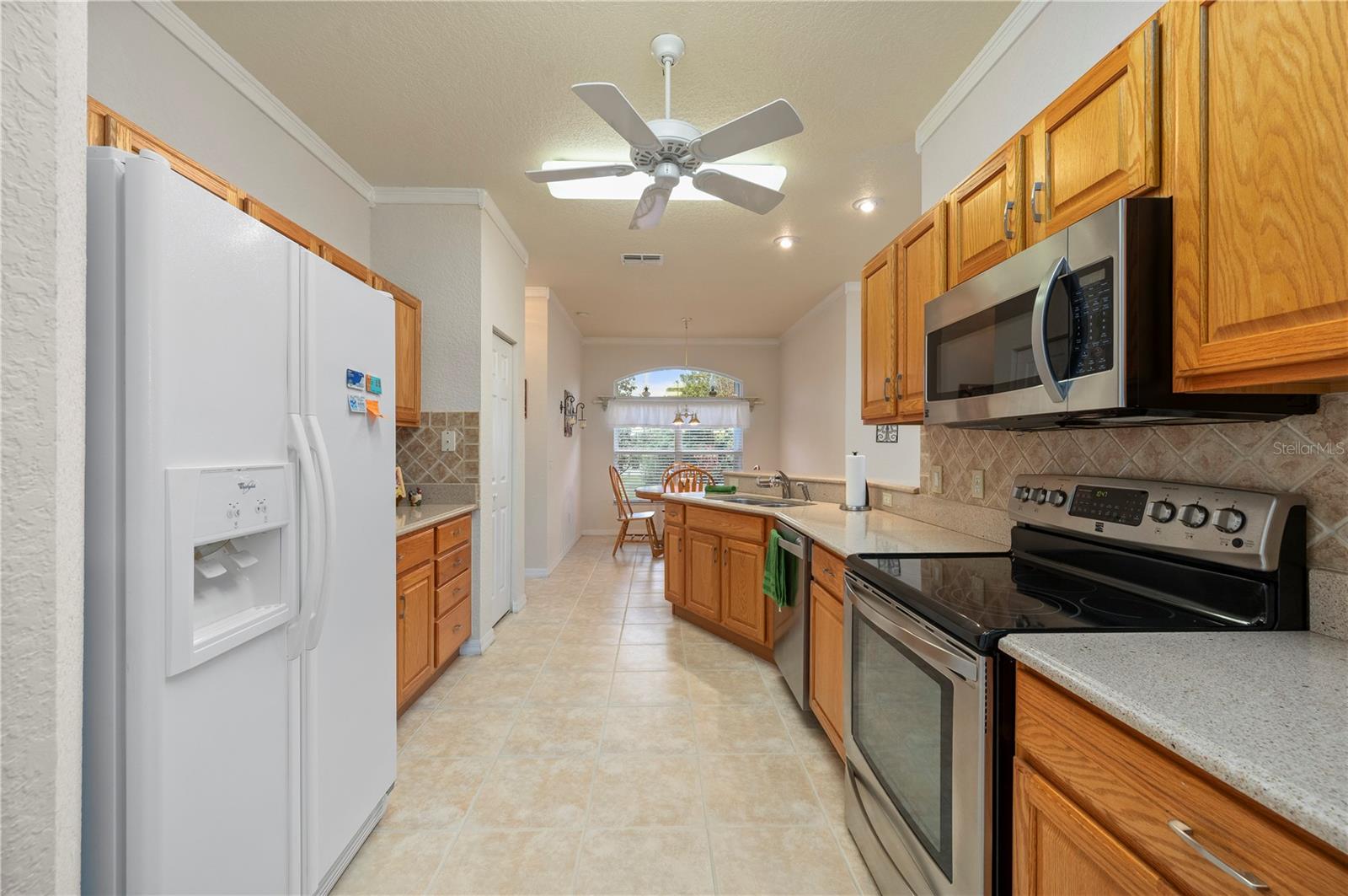 KINGS GATE PH 02 - Residential