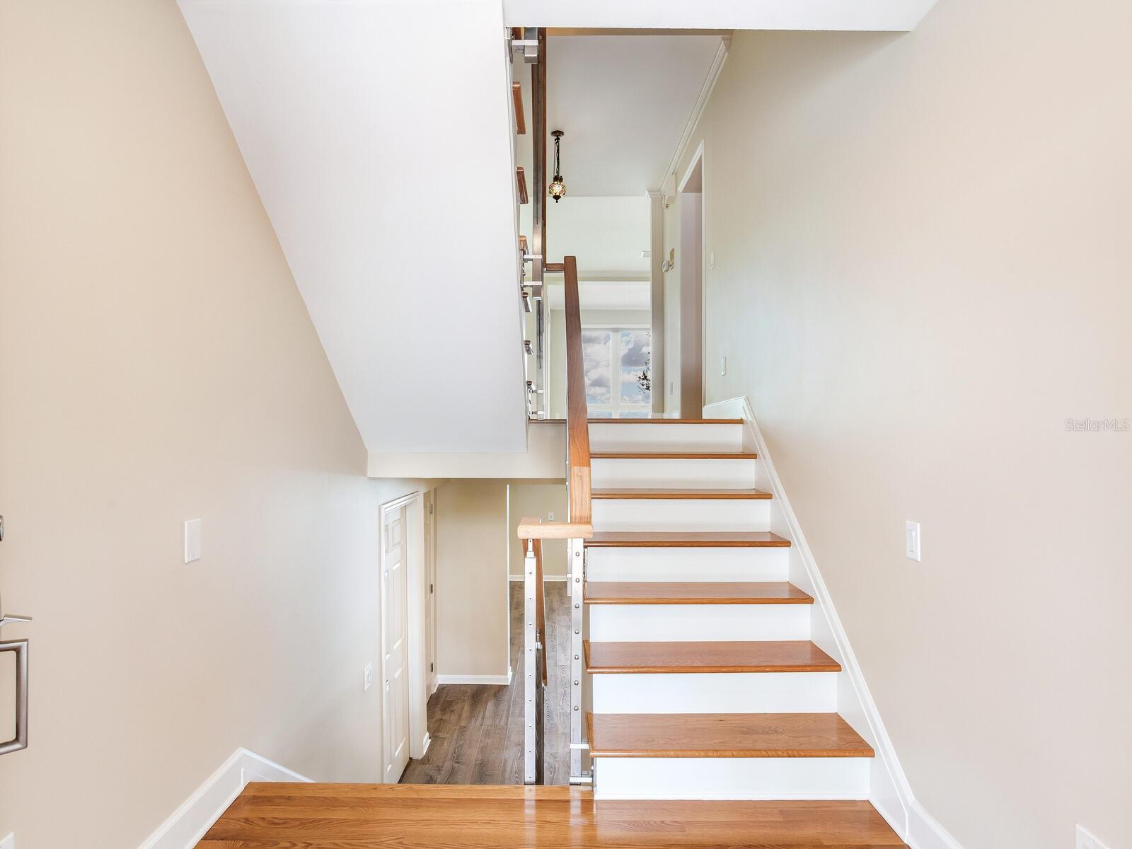 5010 BAYSHORE BOULEVARD 7