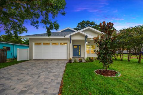 Photo of 1014 14th Avenue NW, Largo, FL 33770 (MLS # TB8413649) Photo of 1014 14th Avenue NW, Largo, FL 33770 (MLS # TB8413649)