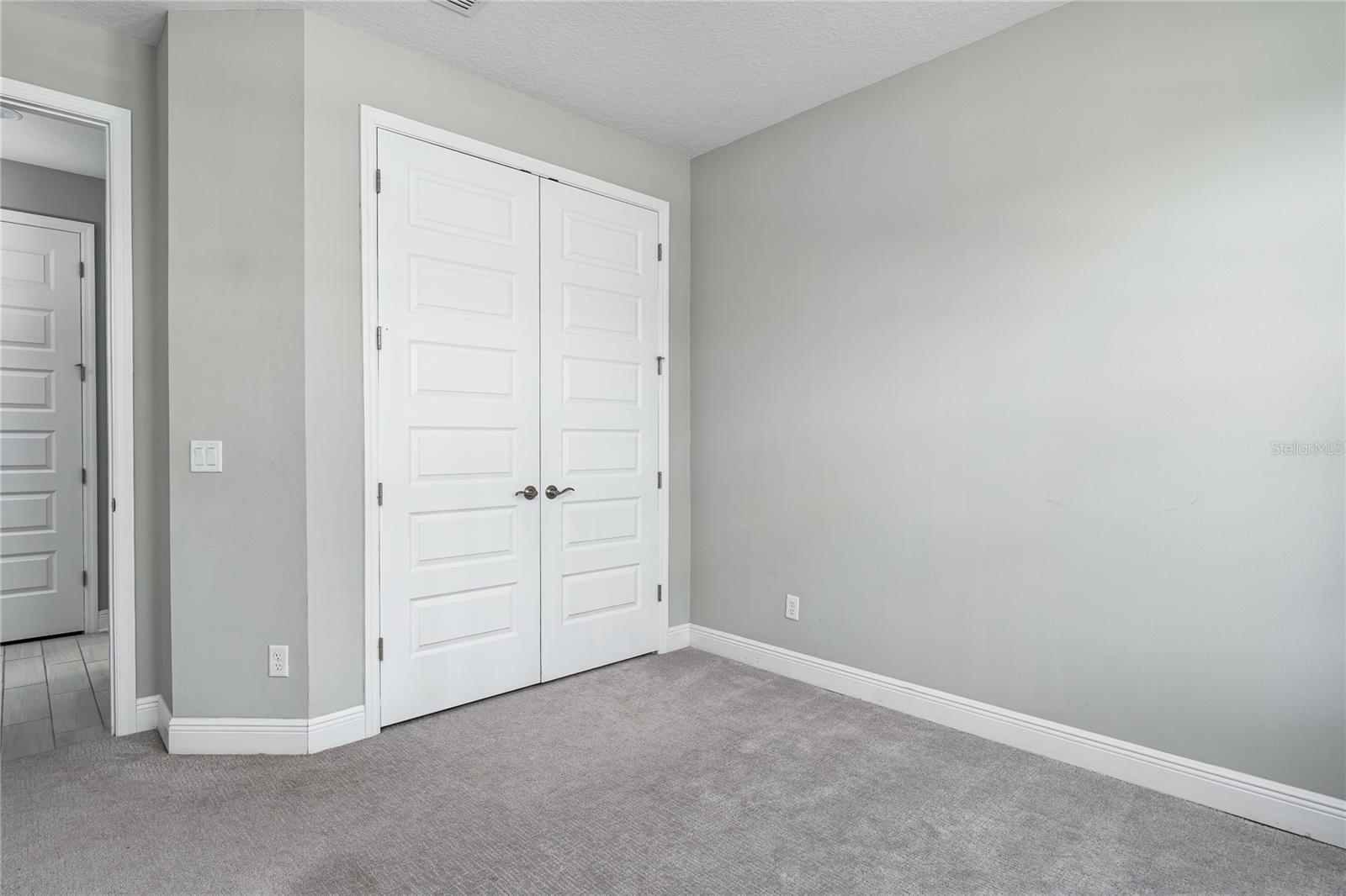 HIDDEN CREEK - Residential Lease